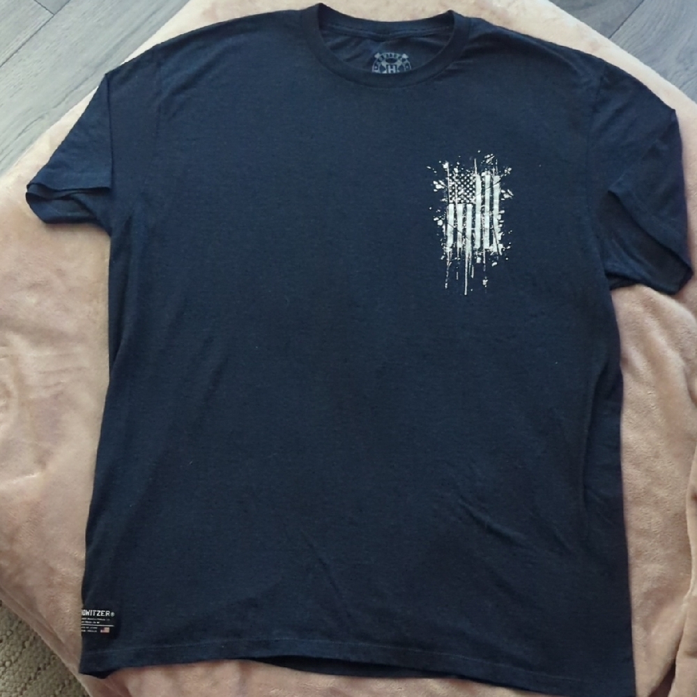 Black Crew Neck Tee with Minimal Chest Design